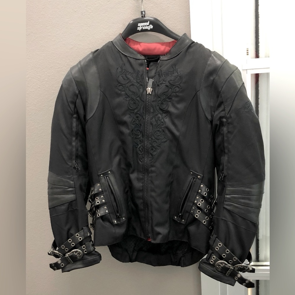 Speed and Strength Women’s size Small Black Motorcycle Moto Jacket Unisex
